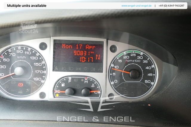 Fourgon tôlé iveco Daily 35 S11 C30C AUTOMATIK KAMERA MAXI Regale LUFT