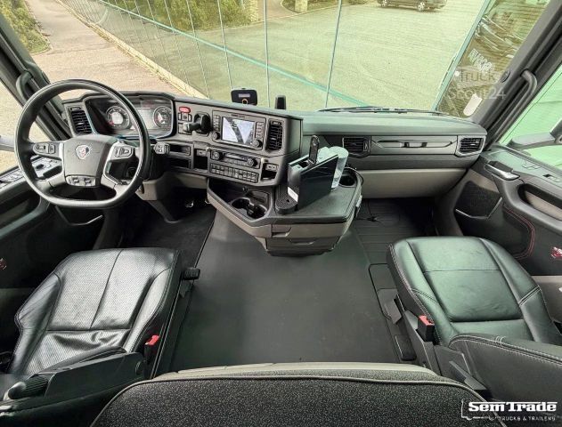 Standard trækkerunit SCANIA 590S V8 NGS RETARDER 2x TANKS ONLY 366.000 KM SU