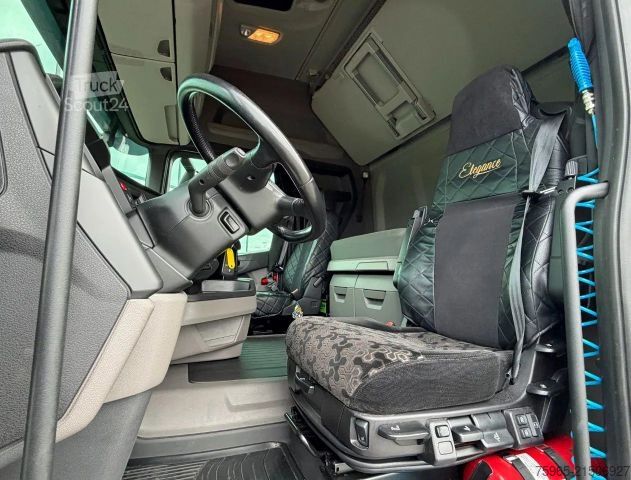 Standard trækkerunit SCANIA R450 RETARDER FULL AIR 2X TANKS ADR TOP CONDITIO