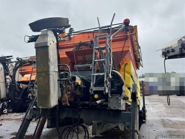 полска пръскачка Rasco Solid X 3500 combination spreader on hook frame