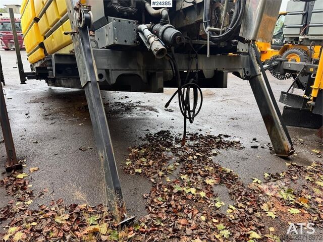 полска пръскачка Rasco Solid X 3500 combination spreader on hook frame