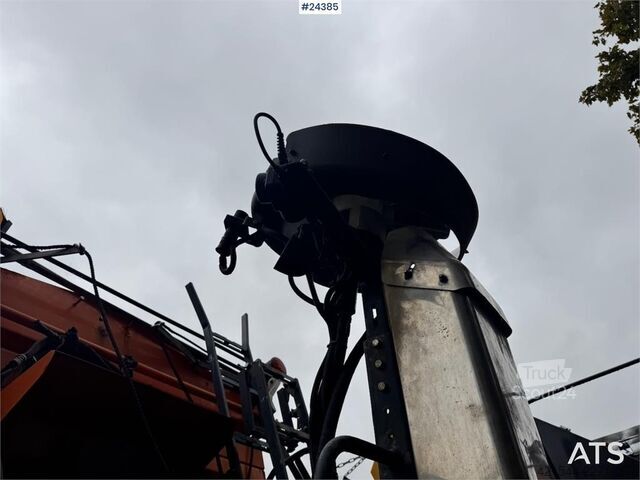 полска пръскачка Rasco Solid X 3500 combination spreader on hook frame