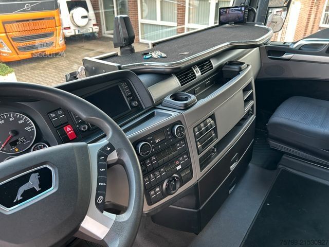 Truck mounted crane MAN 26.510 mit PK37002 TEC G Heckladekran 6x2