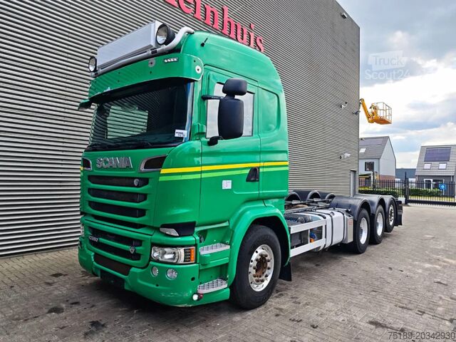Podvozok s kabínou Scania R580 8x4 Tridem Euro 6