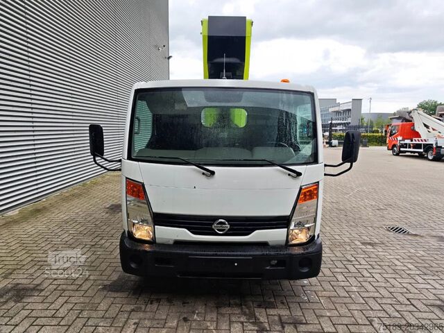 يرفع Nissan Cabstar 35.12 Ruthmann TBR200 Unfallschäden!