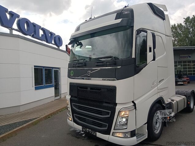 Nagy térfogatú nyergesvontató VOLVO FH460 GlobeXL EU6d I-PARC 820LTank Spoiler X-LOW