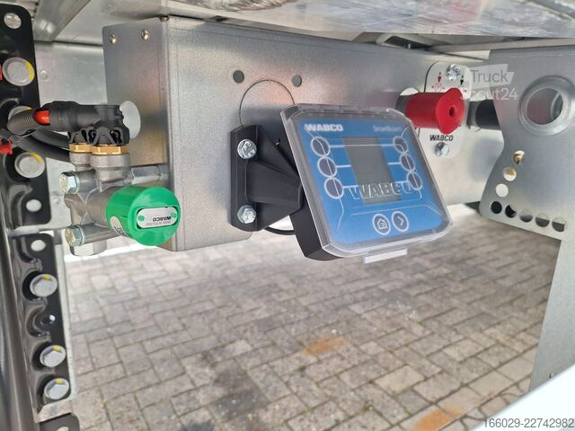 Semi-remorque à plancher roulant KNAPEN Schubboden 10 mm Boden sofort Verfügbar