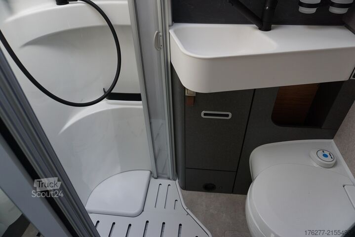 Half-integral Hymer ML T 580 Mercedes 4WD