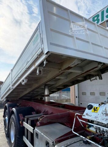 Sklápěcí vůz Iveco STRALIS 350