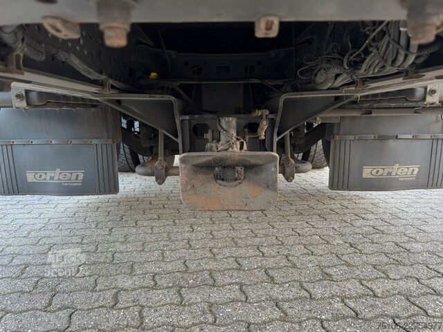 Vrachtwagen met bakwagen MERCEDES-BENZ Actros 2545 6x2 Getränkewagen