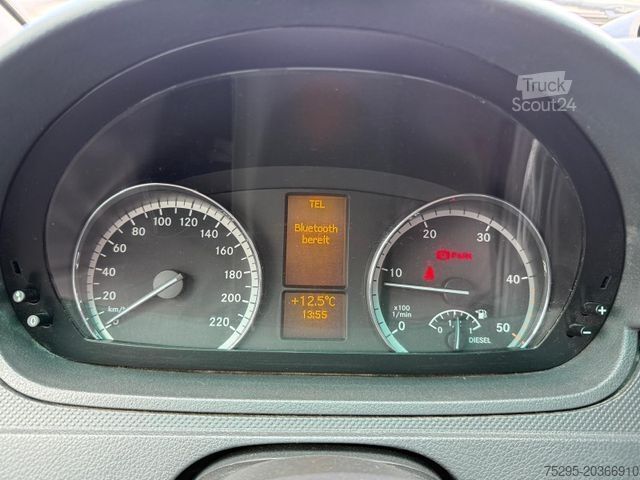 Fourgon tôlé MERCEDES-BENZ Vito Kasten 113 CDI kompakt Klima Navi TÜV10/26