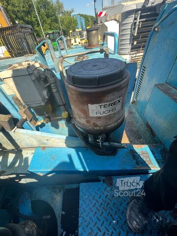 Movimentatore di materiali Fuchs MHL 360