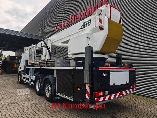 Plataforma elevatória Volvo FL 340 6x2 Bronto S50XDT