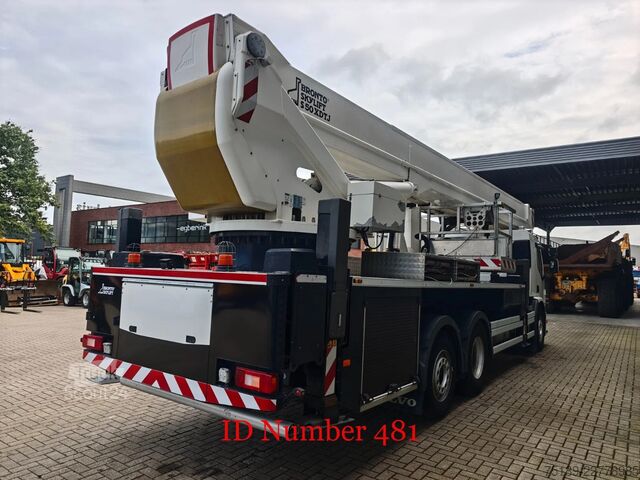 Plataforma elevatória Volvo FL 340 6x2 Bronto S50XDT