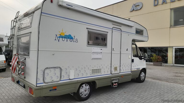 Avtodom z nadgradnjo (alkoven) Mobilvetta NUVOLA FREELINE