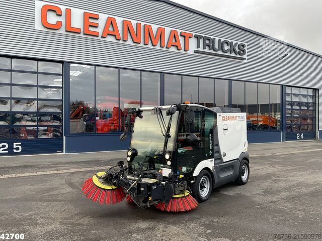 Road sweeper Mathieu MC 210 Azura Flex Euro 6 Stage 5 with 3-rd brush