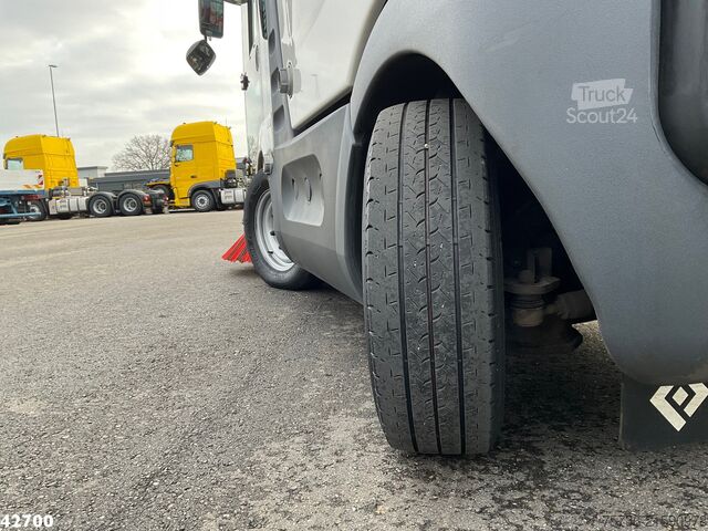 Road sweeper Mathieu MC 210 Azura Flex Euro 6 Stage 5 with 3-rd brush