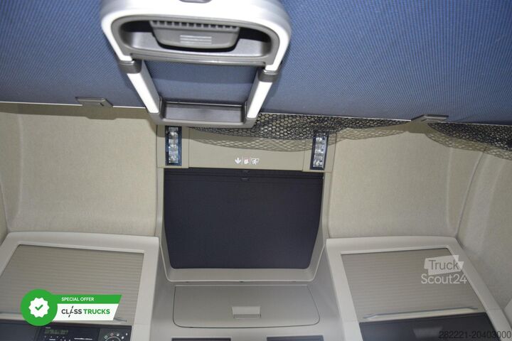 Standarta traktora vienība VOLVO FH 460 Globetrotter XL i-Save