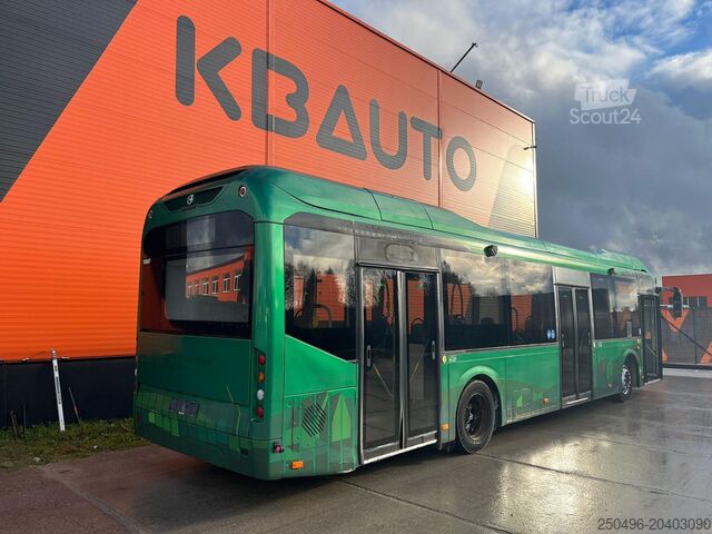 Міський автобус Volvo B5LH 7900 4x2 HYBRID / AC / AUXILIARY HEATING /...