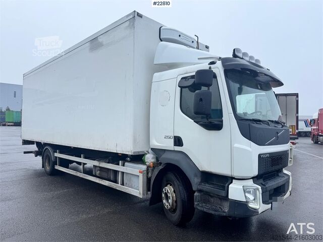 куфар Volvo FL250 4x2 box truck – full side opening WATCH VIDE