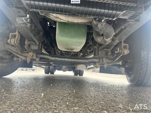 куфар Volvo FL250 4x2 box truck – full side opening WATCH VIDE