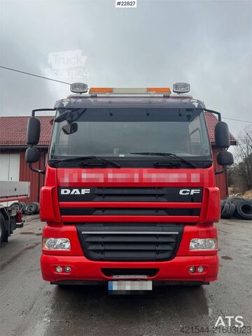 Crane DAF CF85 8x4 crane truck with 66 t/m Fassi crane crane