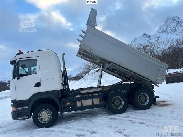 Ribaltabile Scania R580 6x4 plow rigged tipper truck w/ plow plate. S