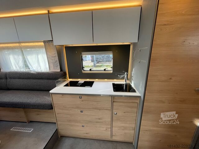 Alkove-camper DETHLEFFS XL Alpa A 6822-2 Modell 2027