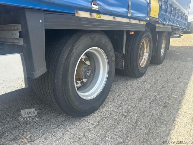 Åpen semitrailer med presenning KRONE SD Mega / TüV 11-26