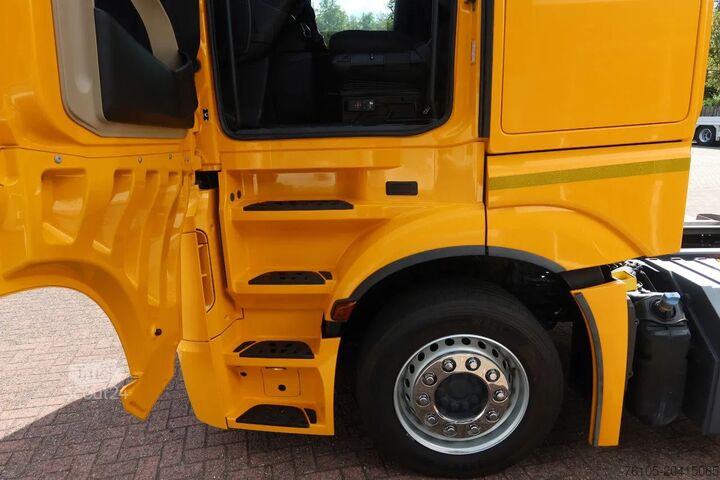Chassis met cabine Mercedes-Benz Actros 2642 LL Chassis Cabine Giga space