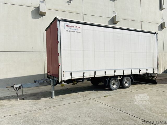 Öppen släpvagn med presenning Möslein TP 11 Schwebheim  Tandem- Schiebeplanenanhänger zum Durchladen