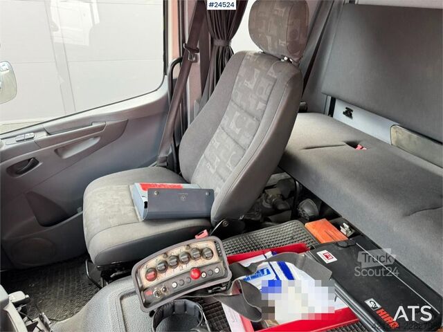 Kranbil Mercedes-Benz Atego 1225 4x4, 6-seater with 10 t/m Hiab crane