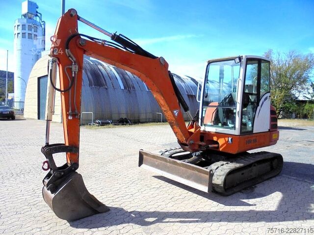 Mini-escavadora Schaeff HR 18