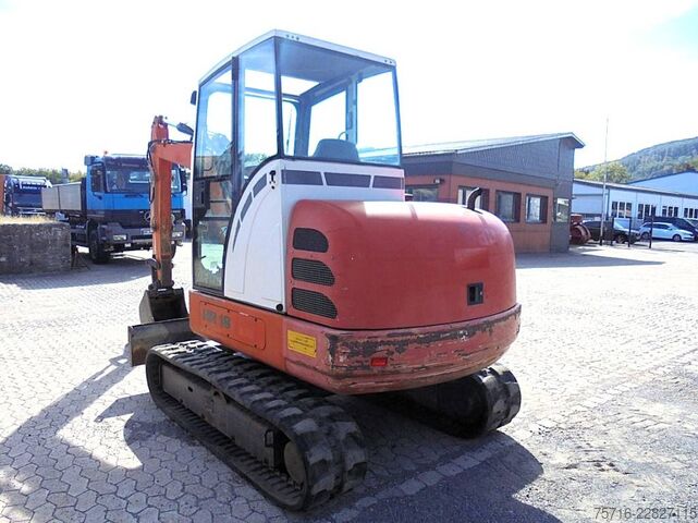 Mini-escavadora Schaeff HR 18