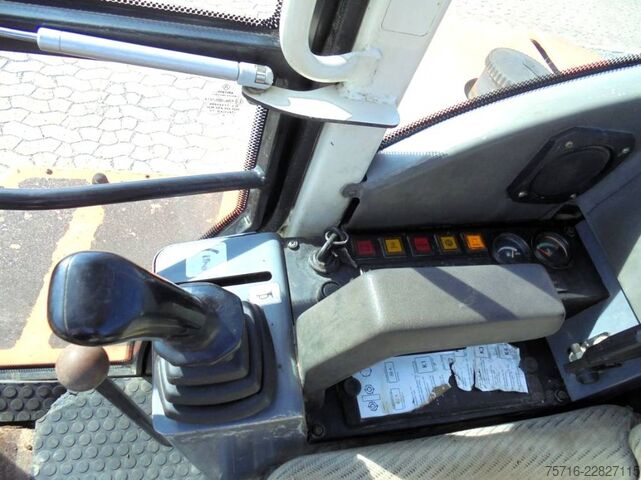 Mini-escavadora Schaeff HR 18