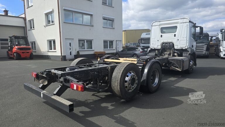 LKW-Fahrgestell Mercedes Benz 2546 Actros 6x2
