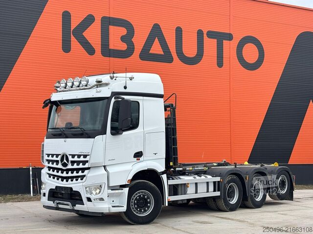 Система крюкових кронштейнів Mercedes-Benz Arocs 3251 8x4*4 JOAB L 24 ton / L=5750 mm