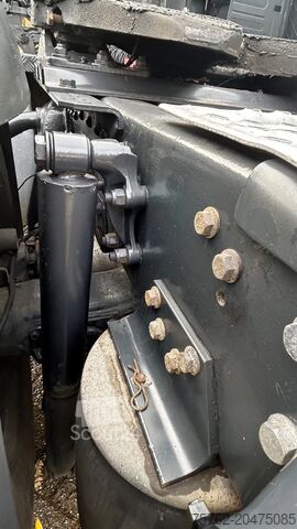 Scania T164-480 V8 Torpedo | porteur à capot | intérieur spécial | empattement 4700 mm | boîte manue Scania T164-480 V8 Torpedo | hauber | special int | 47...