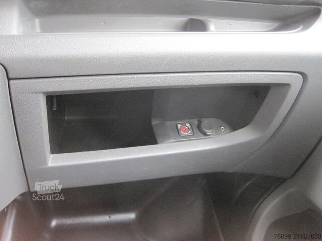 Wagon à caisse longue Citroen Jumpy2.0 HDI  Profi M 3-Sitzer Klima AHK