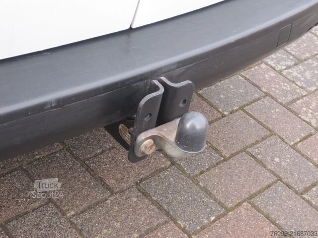 Wagon à caisse longue Citroen Jumpy2.0 HDI  Profi M 3-Sitzer Klima AHK