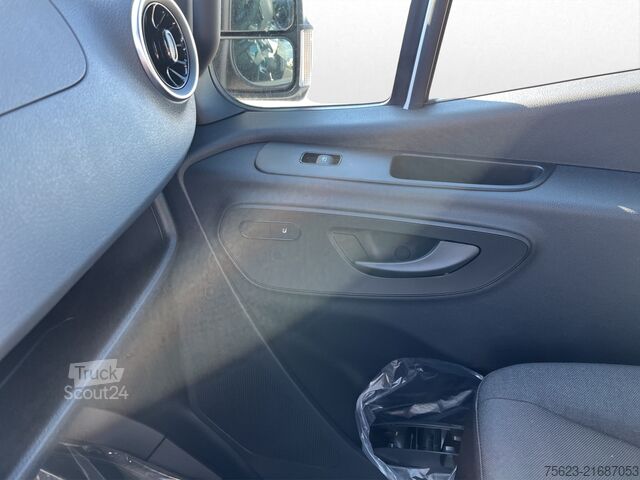 Panelvan Mercedes-Benz Sprinter 319 CDI Kasten PRO Maxi LED AHK Klima Sitzh.