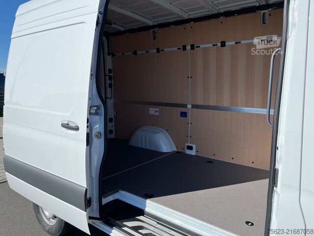 Panelvan Mercedes-Benz Sprinter 319 CDI Kasten PRO L2H2 LED AHK Park Sitzh. Klima