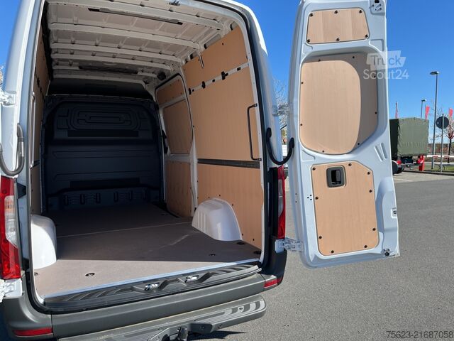 Panelvan Mercedes-Benz Sprinter 319 CDI Kasten PRO L2H2 LED AHK Park Sitzh. Klima