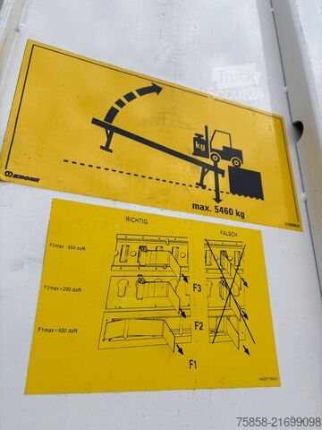 Wechselbrücke mit Kofferaufbau Krone BDF Stahl Wechselkoffer Türen