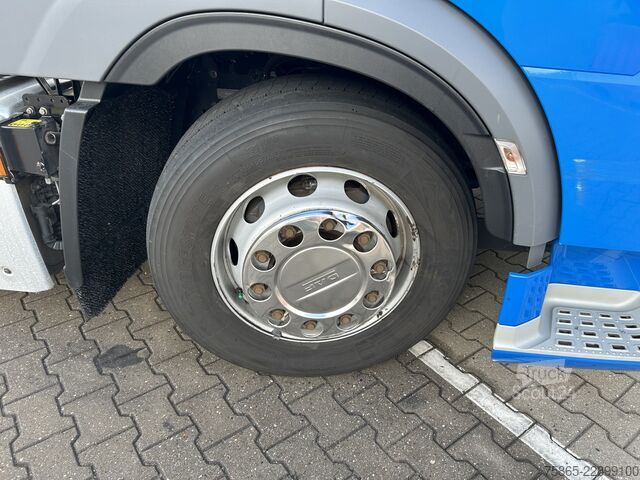 Volumen SCM DAF XF 450 FT SC / 679 dkm / Tacho V2 / 2 Tanks / S...