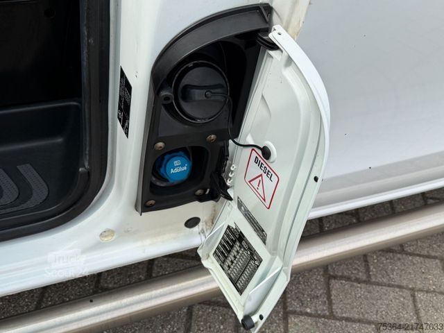 Minibus MERCEDES-BENZ Vito 109 Cdi Tourer Extra Lang 9Sitze Schiebetür