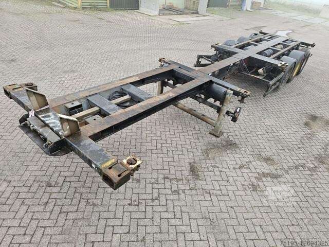 Broshuis MFCC Multi Lifting axle 2x20FT / 40FTHC / 45FT