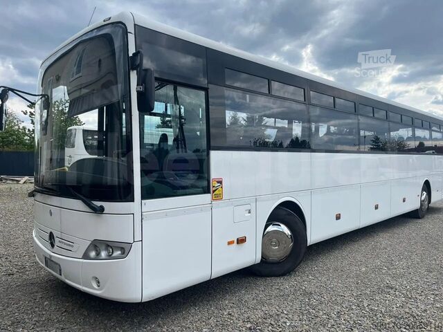 Bus intercité Mercedes-Benz Intouro