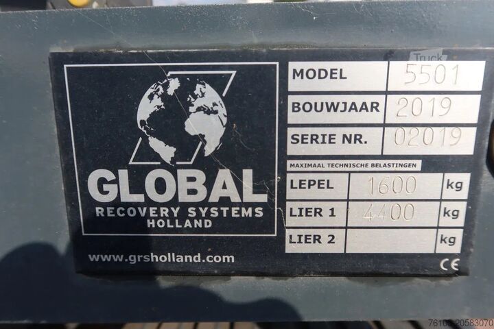 Bergingsvoertuig Mercedes-Benz Atego 1221 L Takelwagen 6 persoons