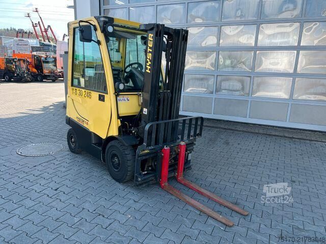 Chariot élévateur Hyster H1.6 FT / Verstellgerät / HH: 4.45m / nur 467h